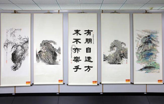 看vip电视剧免费的应用软件无广告游戏画面
